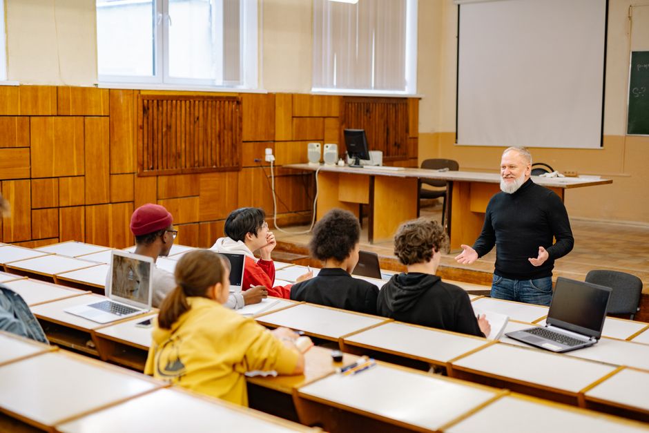 Son 10 Yılda Ön Lisans Tercihlerinde Büyük Artış: İşte En Popüler Bölümler