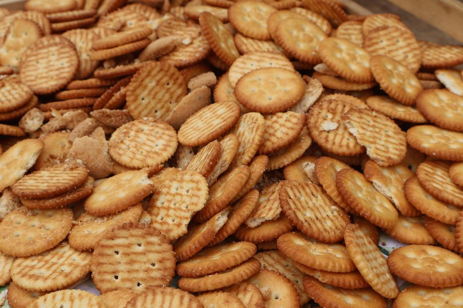 Tuzlu Kraker kaç kalori