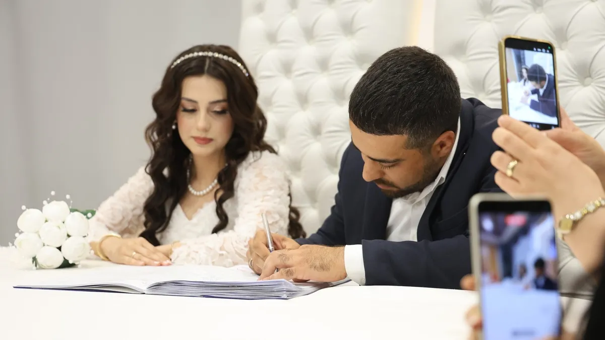 26 Haziran 2026’da Türkiye genelinde evlenmek isteyen çiftler nikah dairelerine akın etti