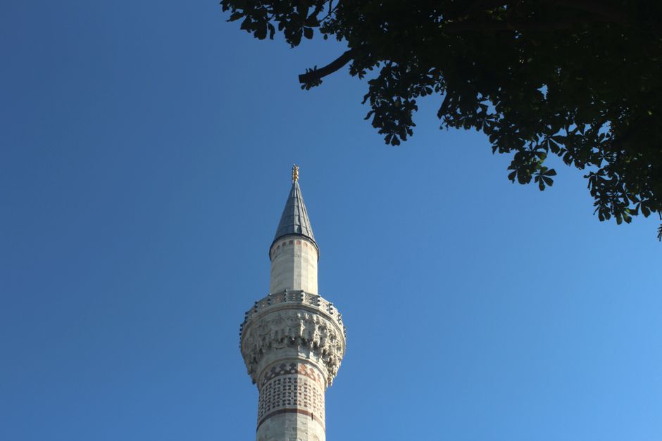 İstanbul, İzmir ve Ankara’da 19 Haziran Cuma Namazı Saatleri Açıklandı